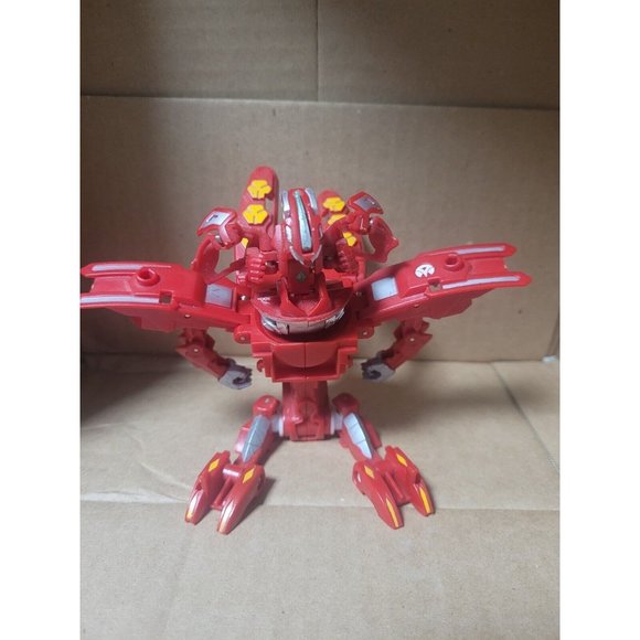 BAKUGAN MECHTANIUM SURGE PYRUS TITANIUM DRAGONOID 900G & BLASTERATE BATTLE SUIT - Picture 1 of 6